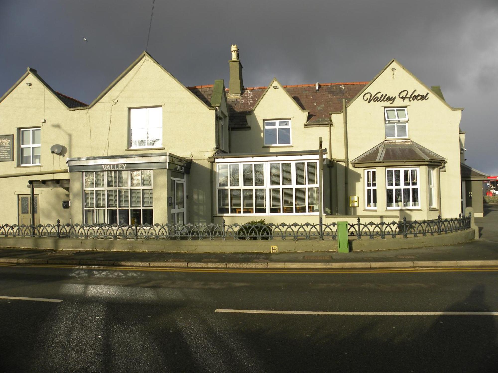 The Valley Hotel, Anglesey Εξωτερικό φωτογραφία
